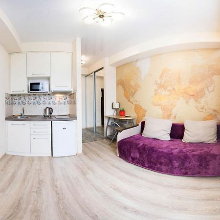 New Studio In The Center - Korolenka Str. 25/62 Apartamento Jarkov Exterior foto